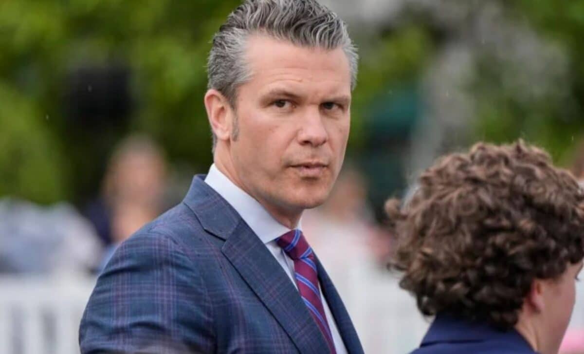 White house Pete Hegseth
