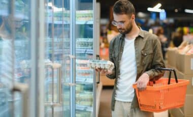 US egg prices fall