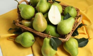 Sliced pears