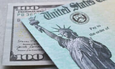 US paper checks deadline