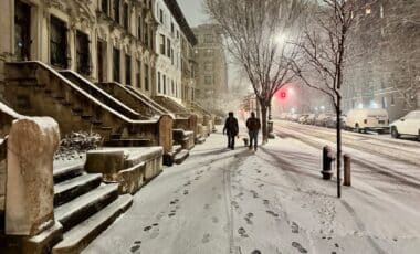 New York Faces Snow