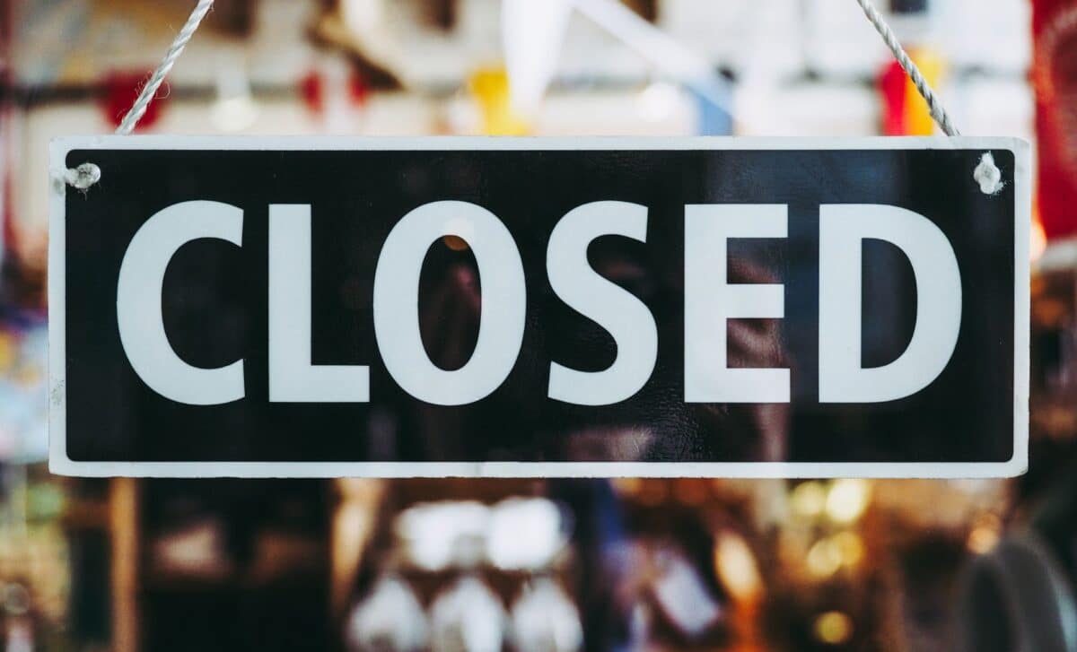 Closed sign