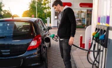 Fuel Costs Explode Past $4 Leaving Drivers Facing Sharp Regional Gaps