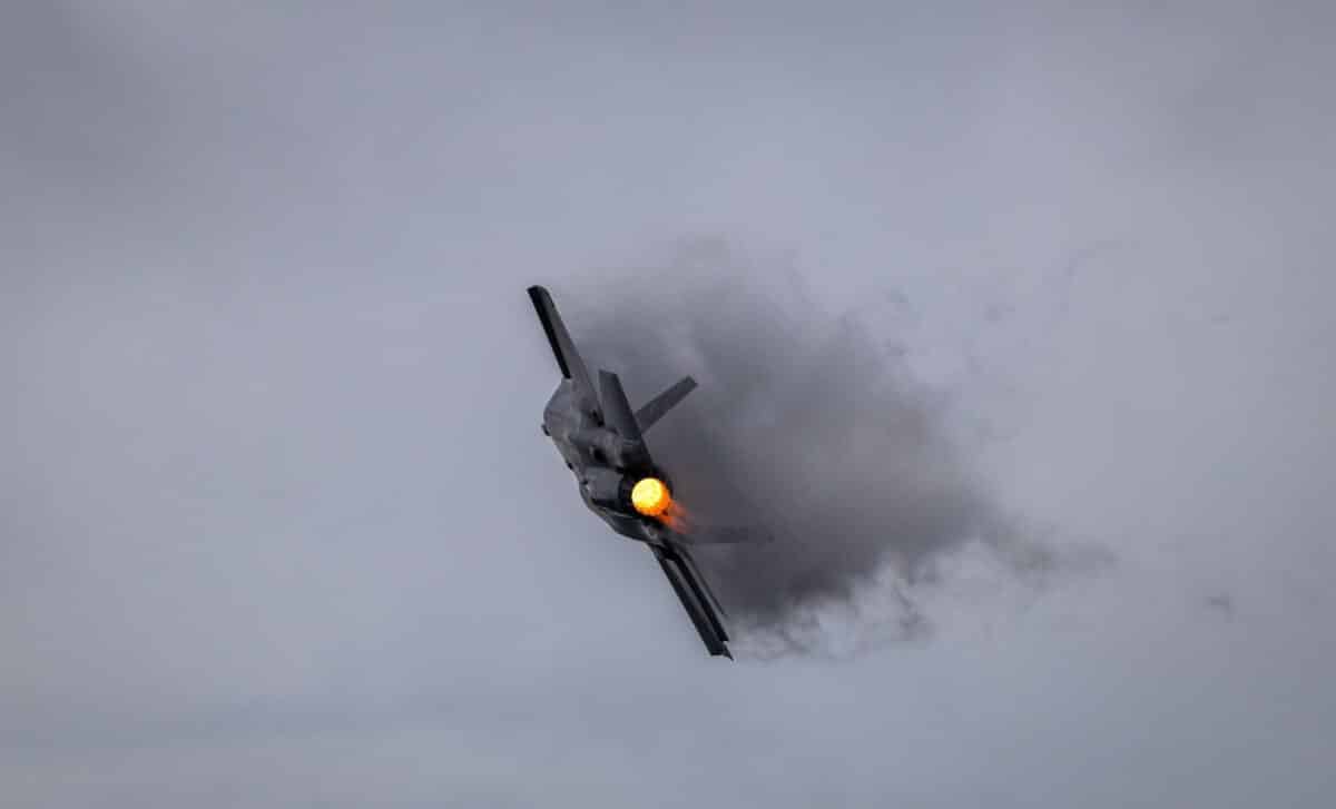 A United States Air Force F-35 performing a demonstration at an air show in Portsmouth, NH
© Shutterstock