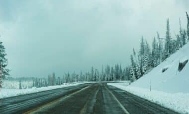 Snow Builds across Mountain Regions as Strong Winds and Slick Roads Threaten Travel