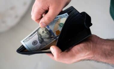 Americans Face Higher Loan Costs as Treasury Yields Reach 2007 Highs