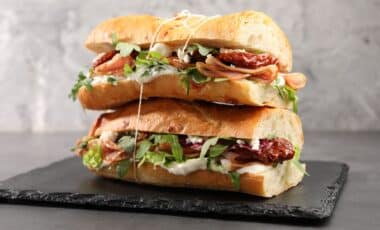 Major Sandwich Chain to Shut Down 729 Stores as Major Industry Shifts Take Shape