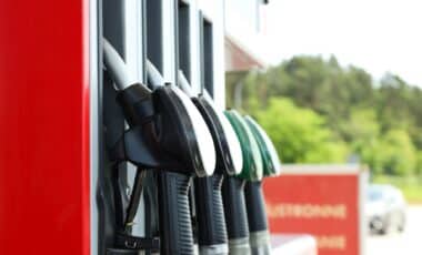 Only 8 States Still Have Fuel Below $4 as National Prices Keep Climbing