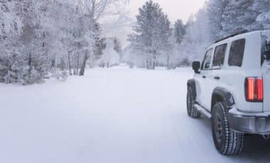 Sudden Snowfall Surge Warm Weather Replaced by Dangerous Winter Blast
