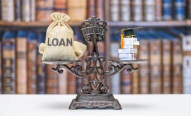 Student-Loan Borrowers Are Walking Into a Trap the Government Just Reopened