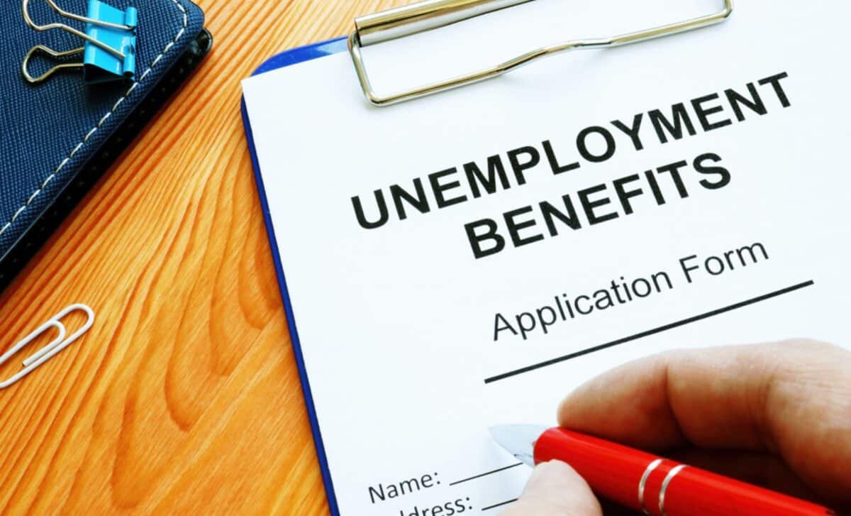 Labor Market Alert: US Unemployment Benefits Demand Reaches February Peak