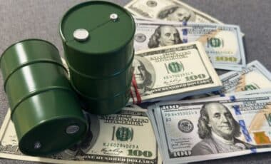 Oil Market Turns as Prices Drop Below $80 Per Barrel