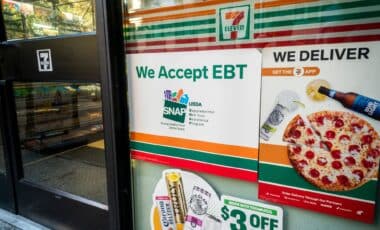 September 2026 SNAP Benefits Are Coming, Here’s When Payments Start