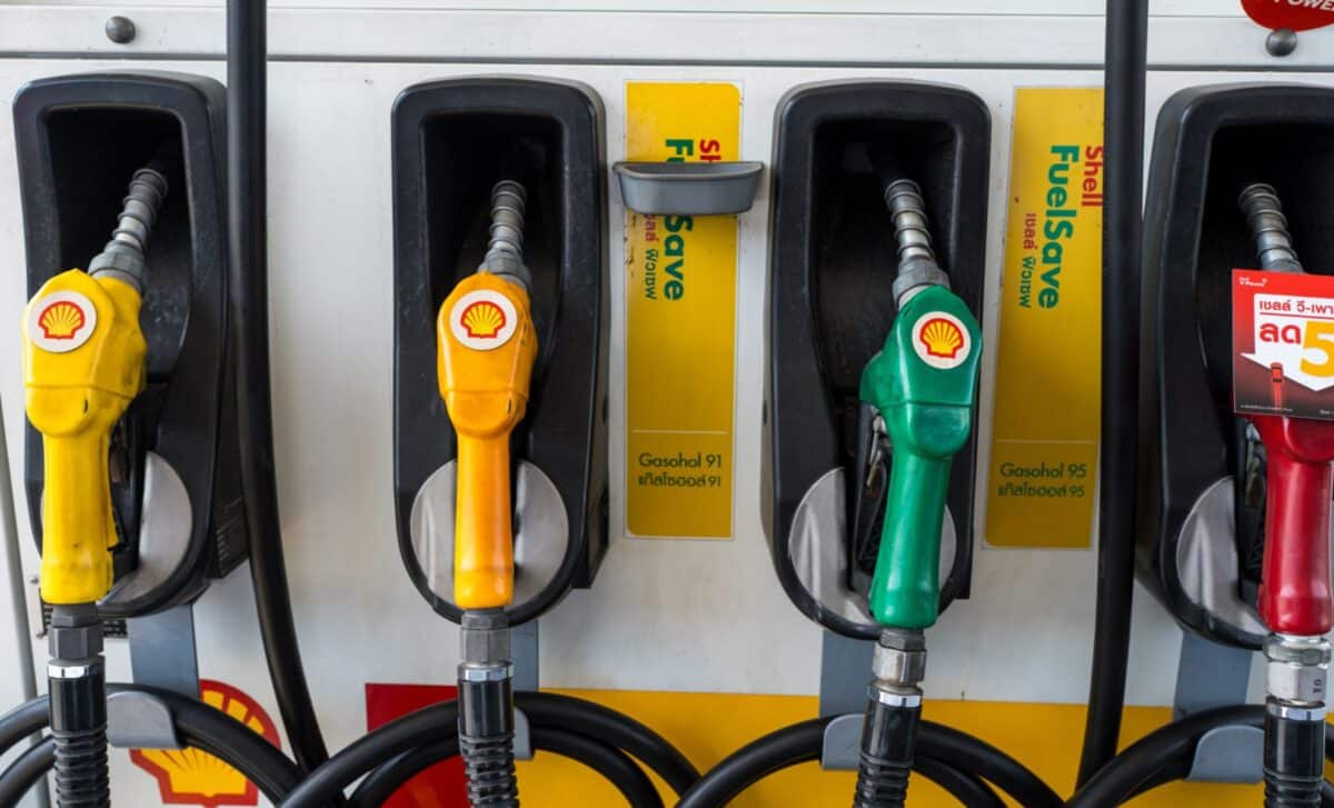 Trump Takes New Action on Gasoline Prices as Drivers Wait for Cheaper Fuel