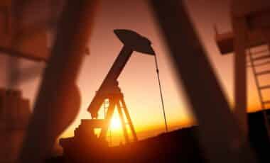 Oil Prices Fall Sharply as Markets React to Iran Conflict Pause