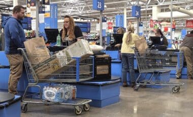 New Law Forces Walmart and Aldi to Change How Customers Pay