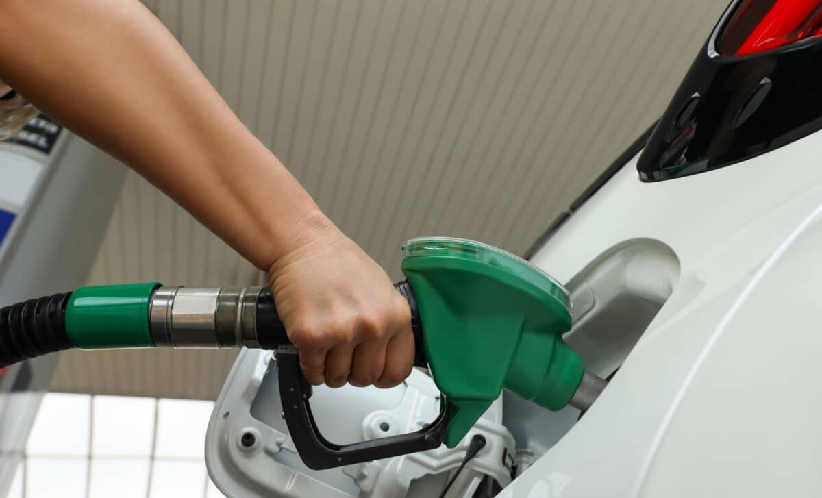 Oil Prices Refuse to Fall, Even as Gulf Shipments Recover